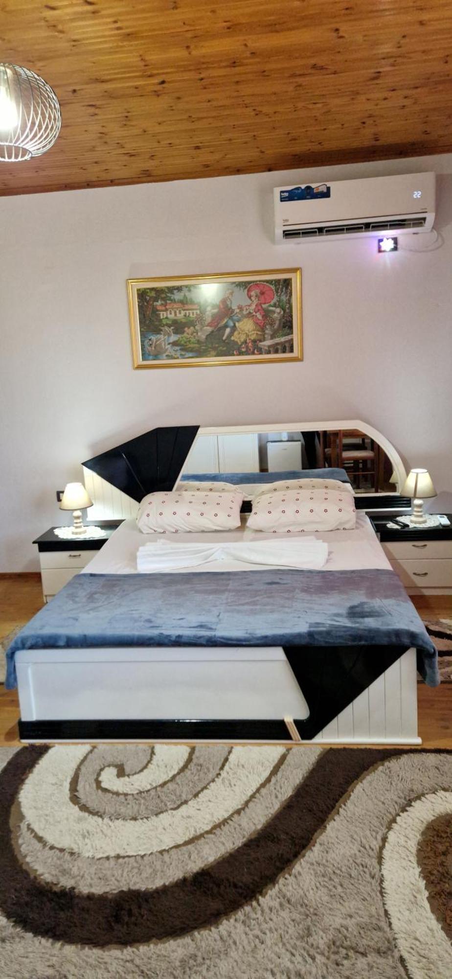 Shena Guest House Gjirokastra Kültér fotó