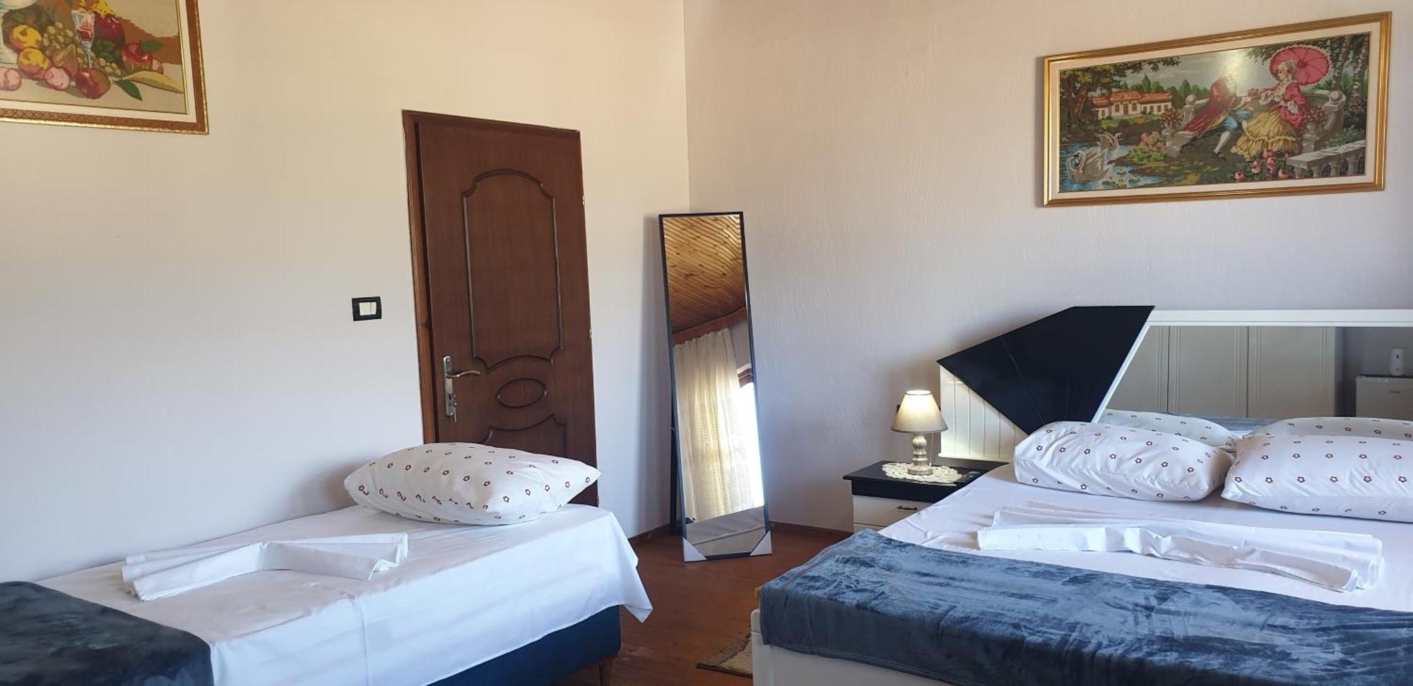 Shena Guest House Gjirokastra Kültér fotó